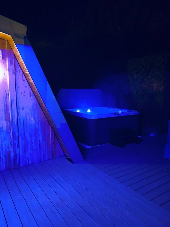 Au-Doux-Altic Chalet Romantique Avec Jacuzzi Et Sauna Métabief 외부 사진
